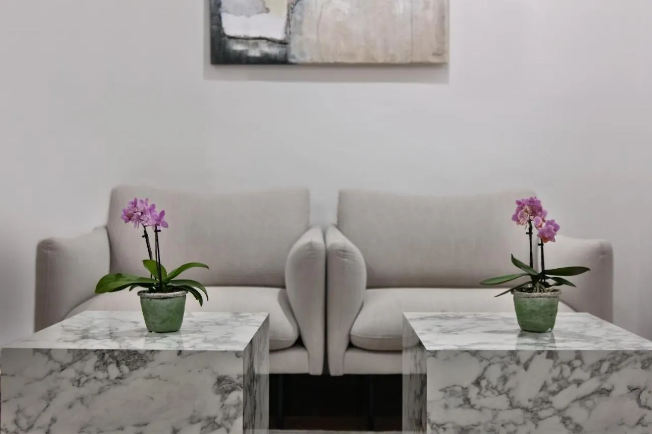 Fellini Design Suites Rome 2*,  Italy
