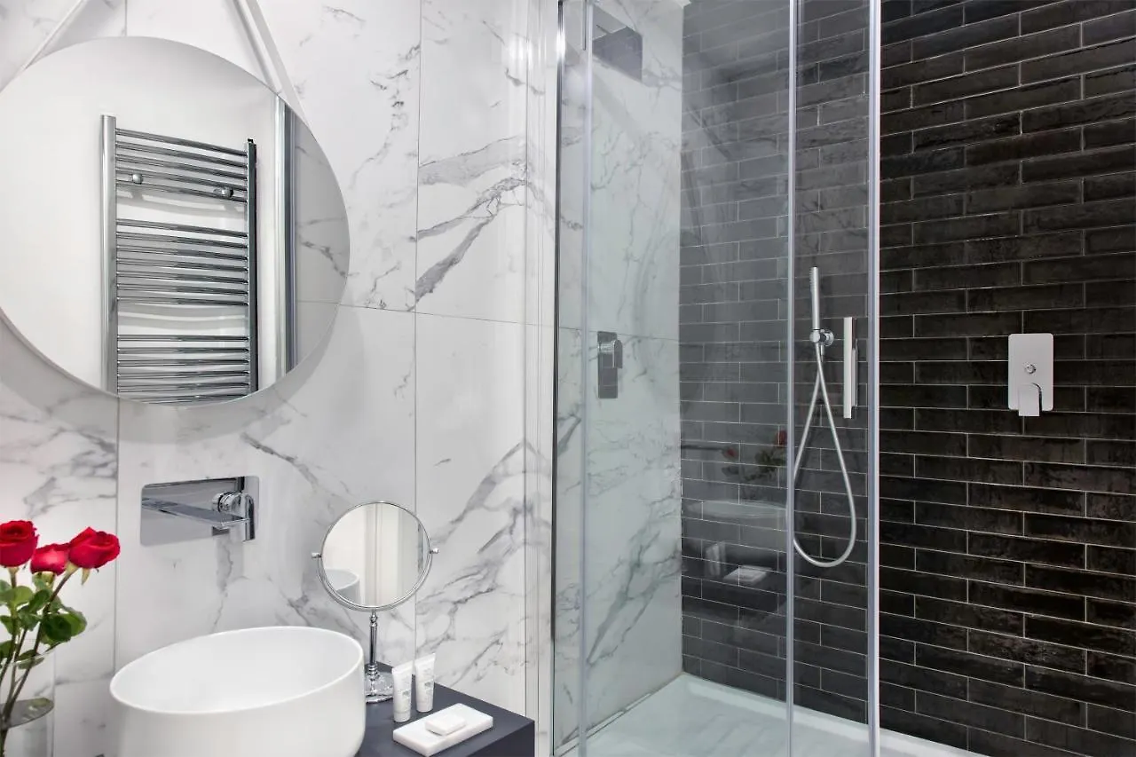Fellini Design Suites Ρώμη Πανσιόν