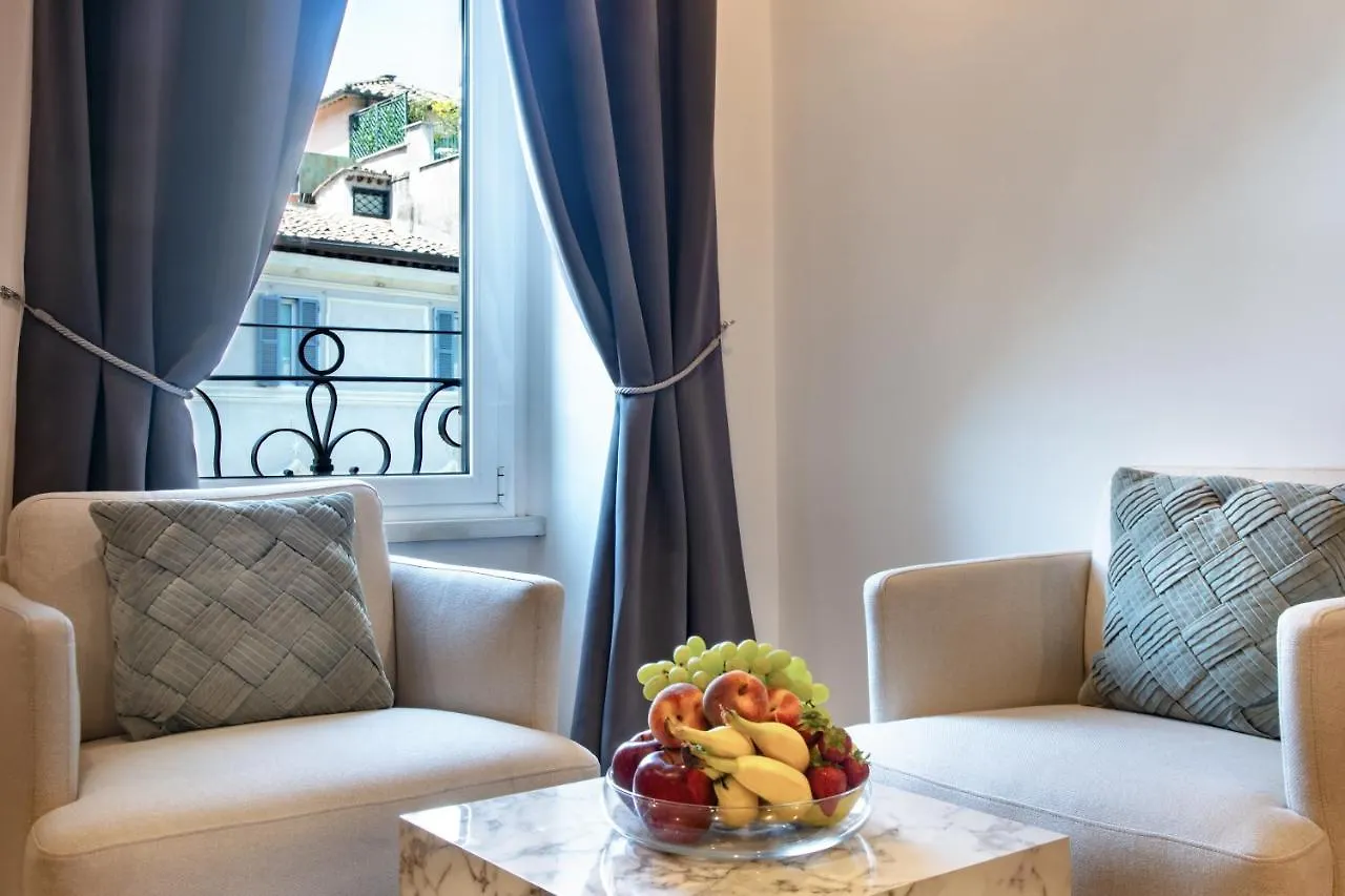** Πανσιόν Fellini Design Suites Ρώμη Ιταλία