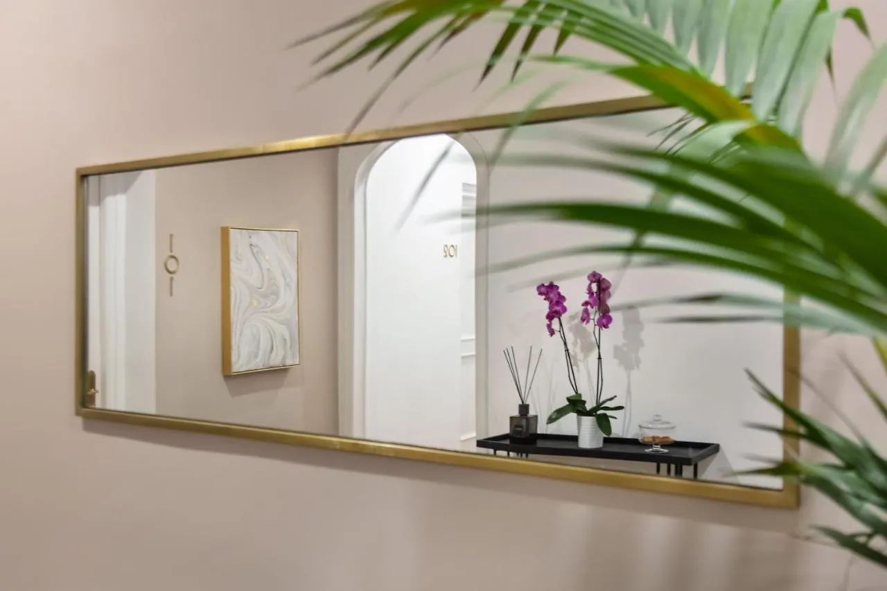 Fellini Design Suites Ρώμη Πανσιόν